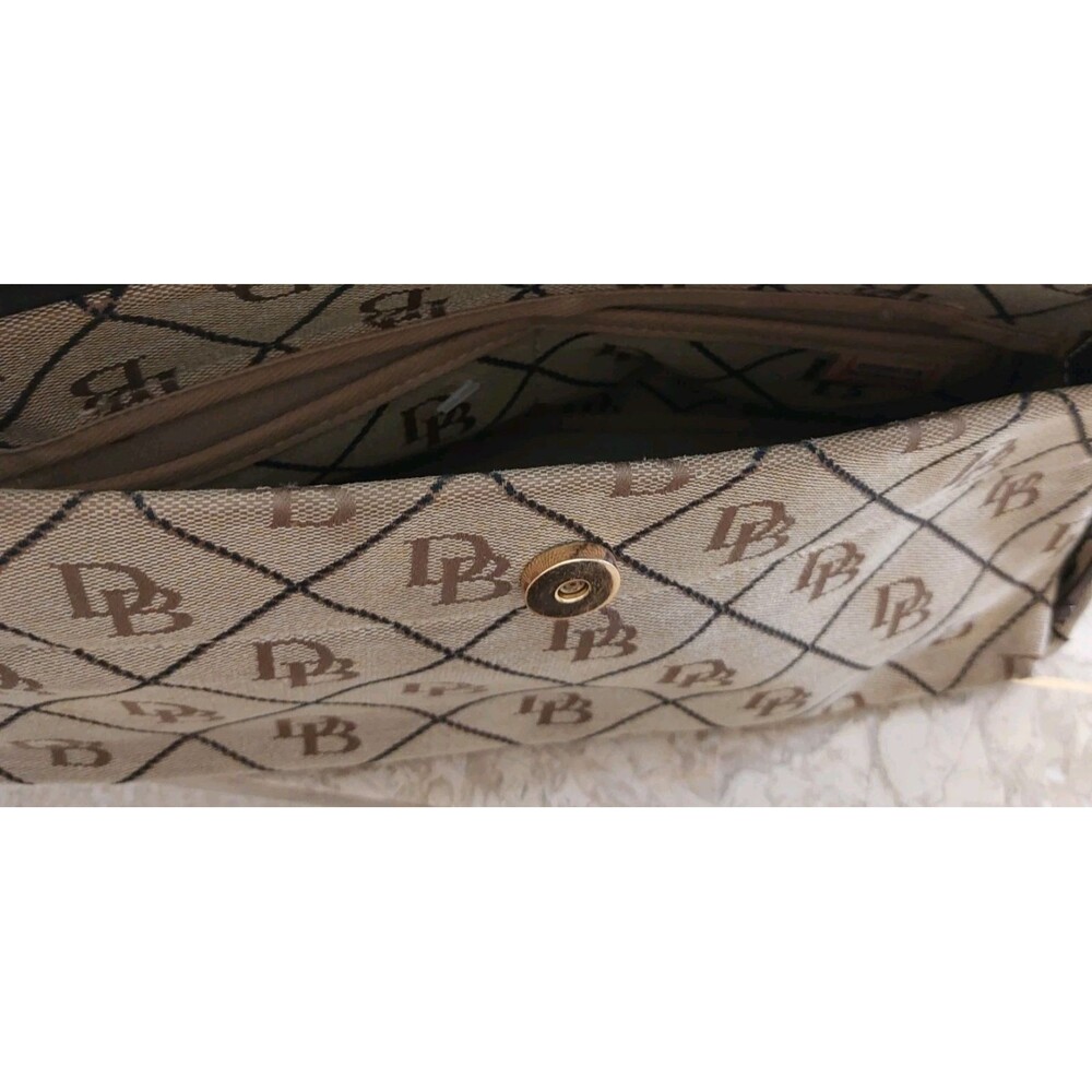 VTG Dooney & Bourke Brown Tan Monogram Shoulder bag Handbag Canvas Leather Trim - Picture 6 of 7